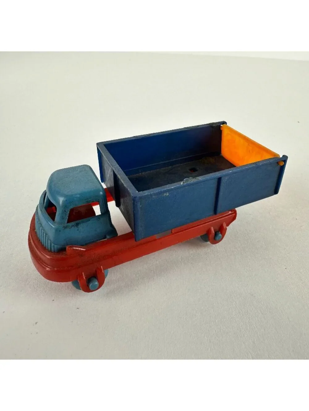 Vintage Gilmark Plastic Dump Truck Toy Model USA